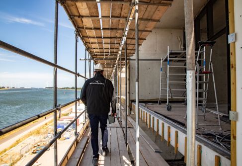 Header afbeelding Waal Hetbalkon Aad Op Steiger